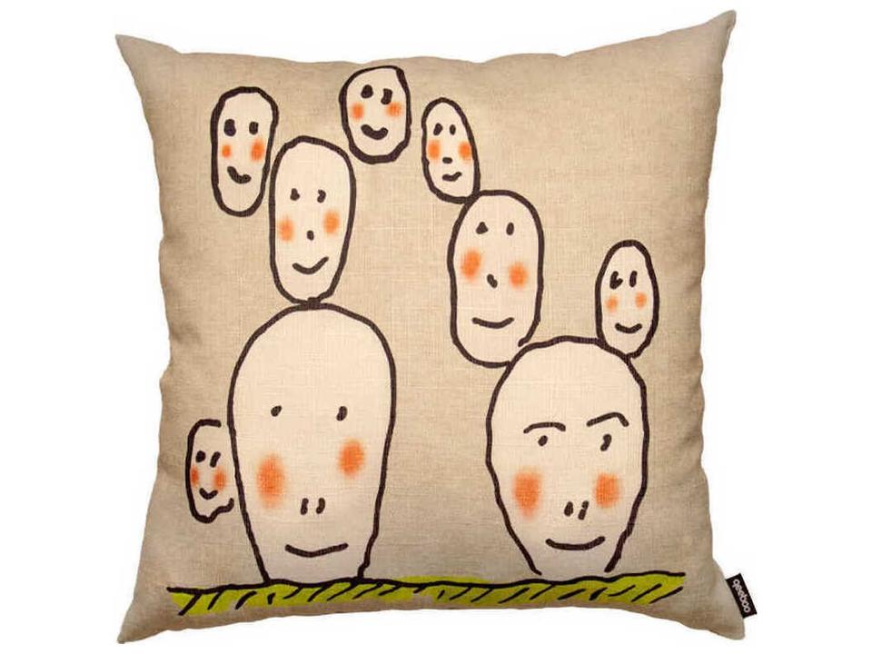 Pillows & Throws