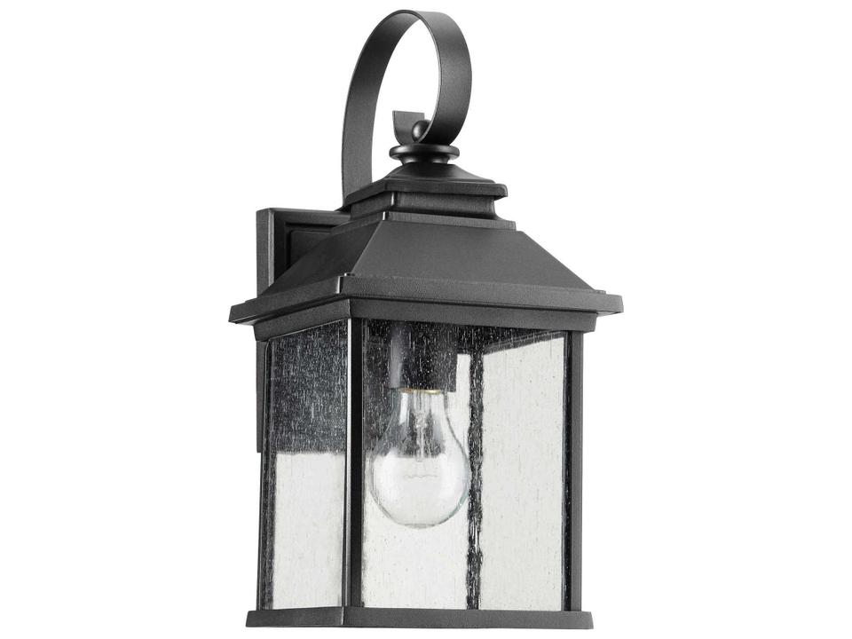 Pearson 1-Light Outdoor Wall Lantern in Noir
