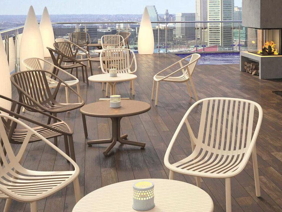 Bini Polypropylene Dining Set