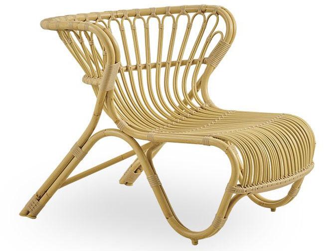 Exterior Fox Outdoor Lounge Chair in Natural AluRattan