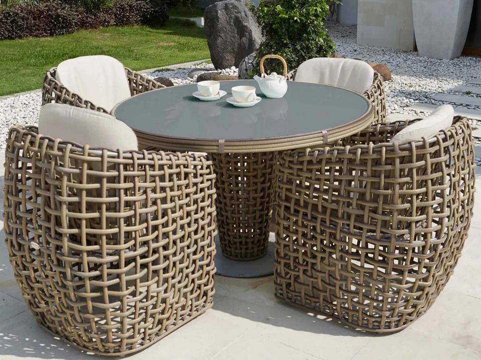 Dynasty Kubu Mushroom Aluminum Dining Set