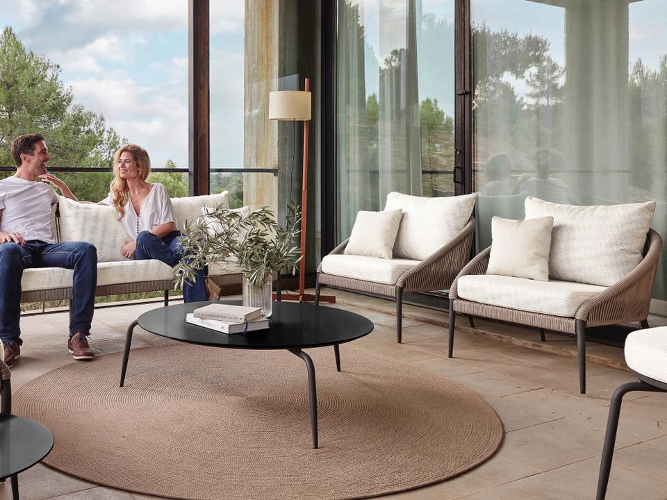 Rodona 4-Piece Seating Set
