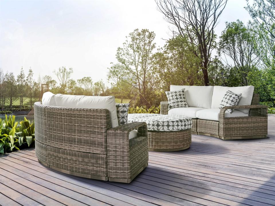 Luna Cove Wicker Sectional Outdoor Lounge Set
