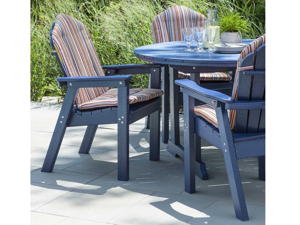 Salem Rounds Recycled Plastic Patio Dining Set