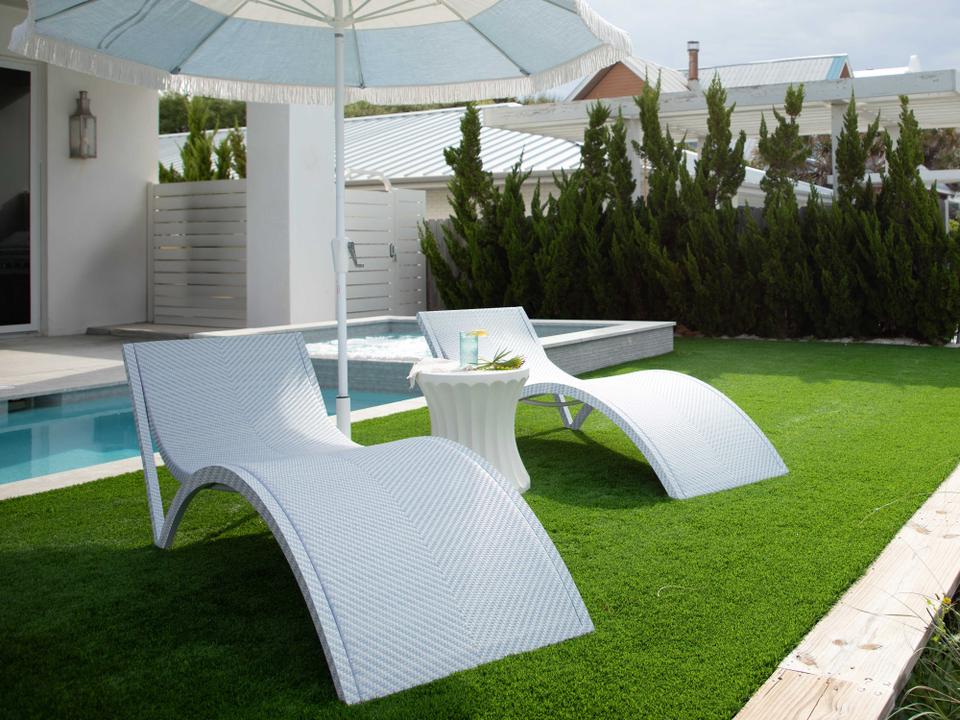 Bari Aluminum Wicker Lounge Set