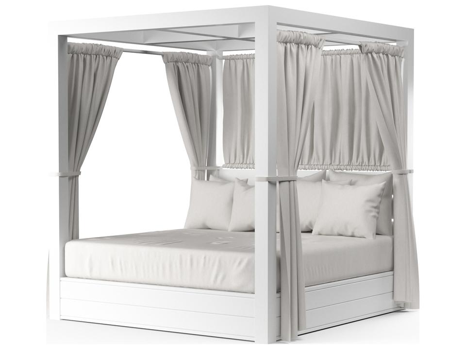Newport Aluminum Resort King Daybed in Cast Silver