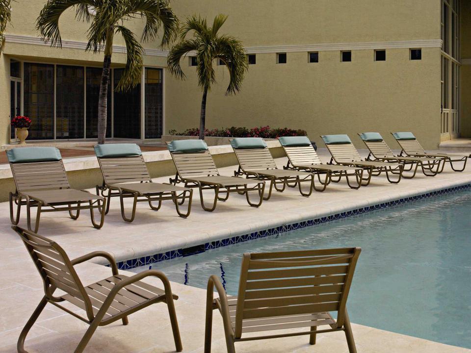 Reliance Contract Strap Aluminum Chaise Patio Lounge Set