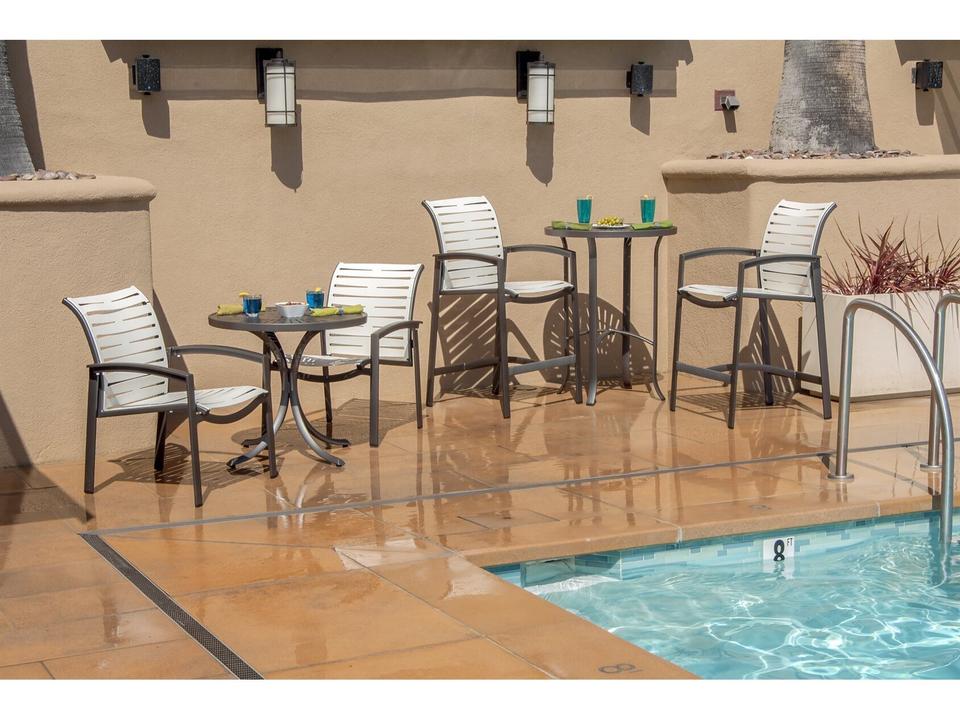 Elance Ez Span Aluminum Dining Set