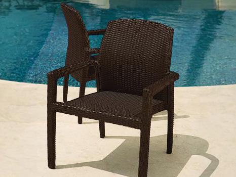 Evo Woven Wicker Outdoor Dining Set