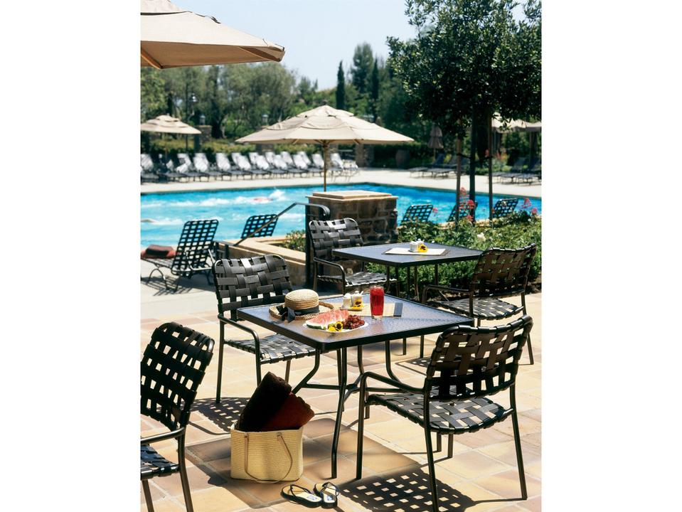 Kahana Cross Strap Aluminum Dining Set