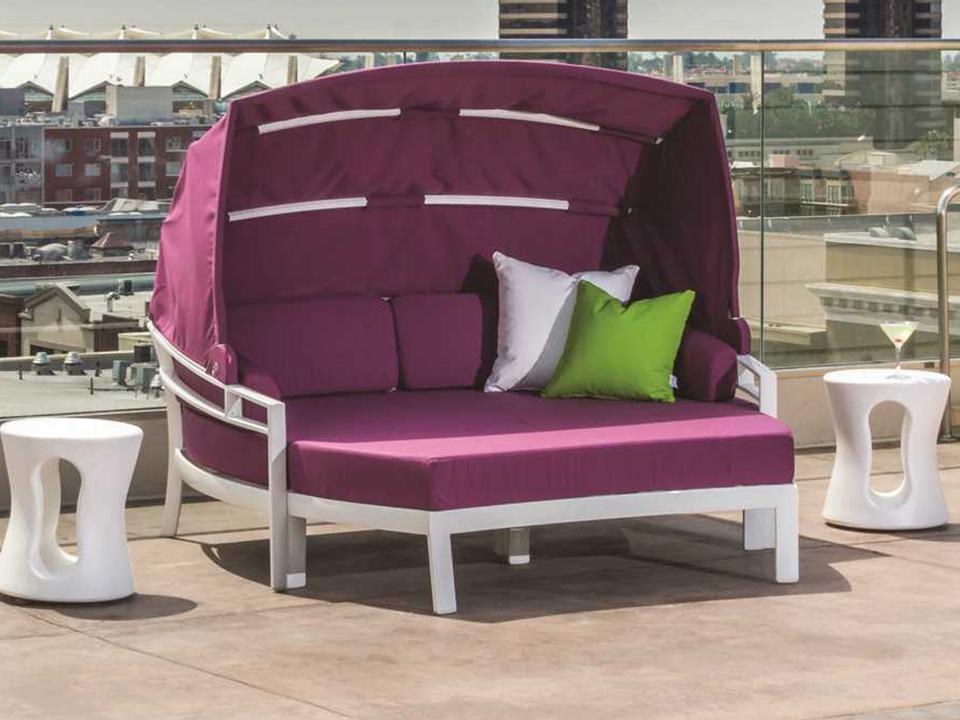 Kor Cushion Aluminum Outdoor Patio Lounge Set