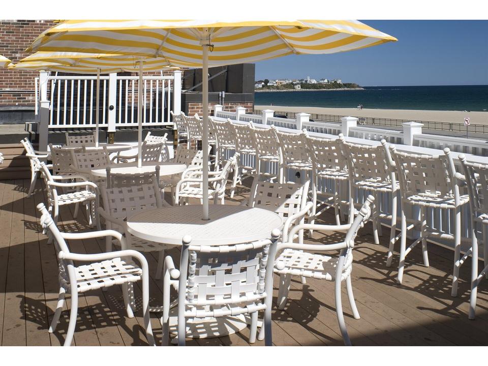 La Scala Cross Strap Aluminum Dining Set