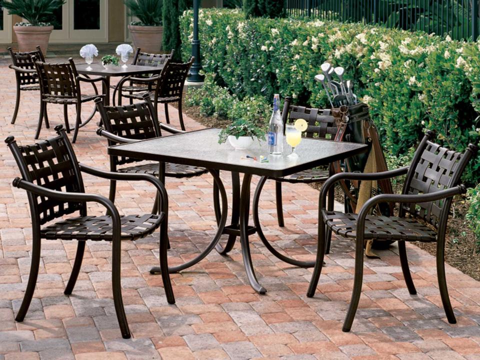 La Scala Cross Strap Aluminum Outdoor Patio Dining Set