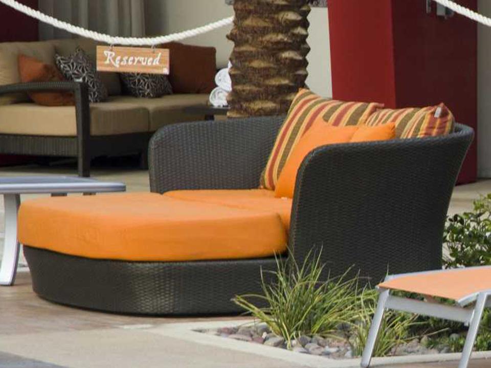Evo Woven Wicker Patio Lounge Set