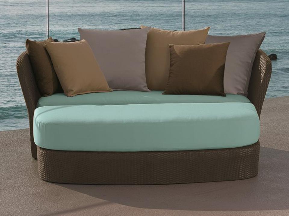 Evo Woven Wicker Outdoor Lounge Set