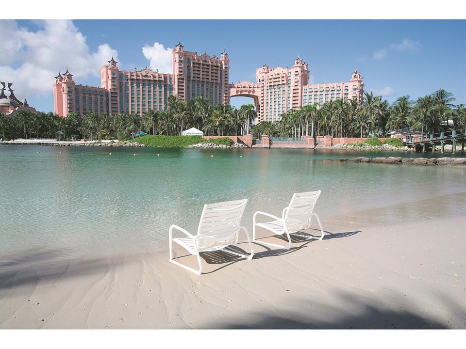 Millennia Ribbon Segment Aluminum Lounge Set