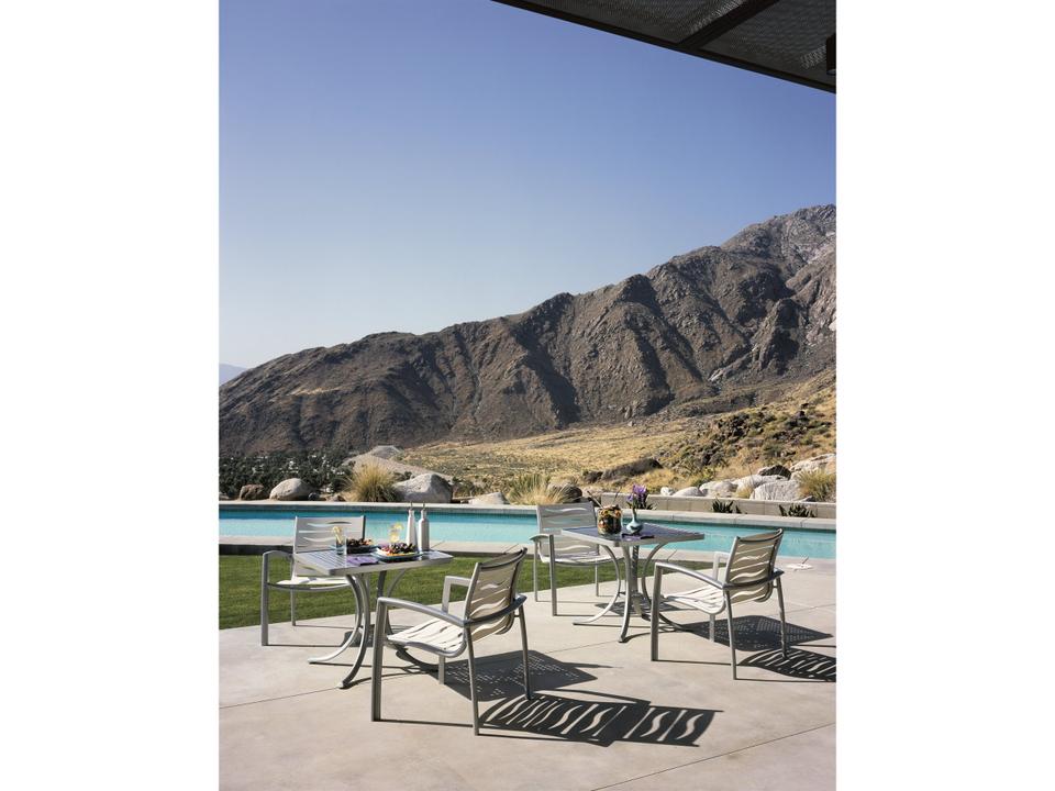 South Beach Wave Aluminum Dining Set