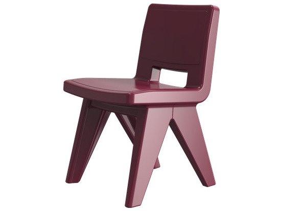 Fresco Tempranillo Resin Lounge Chair