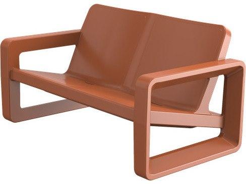Deck Clay Resin Loveseat