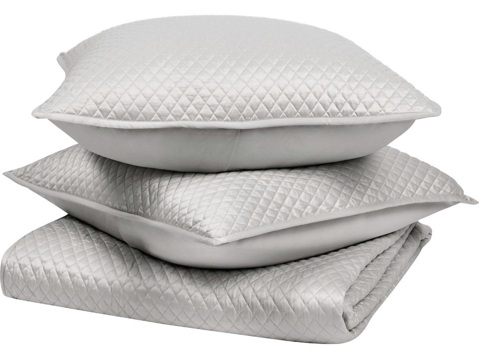 Diamond Quilt Set with Sateen Finish
