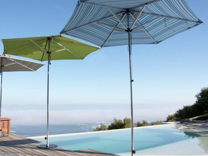 Swift 8-Foot Hexagon Telescopic Umbrella