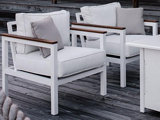 Juno II Deep Seating