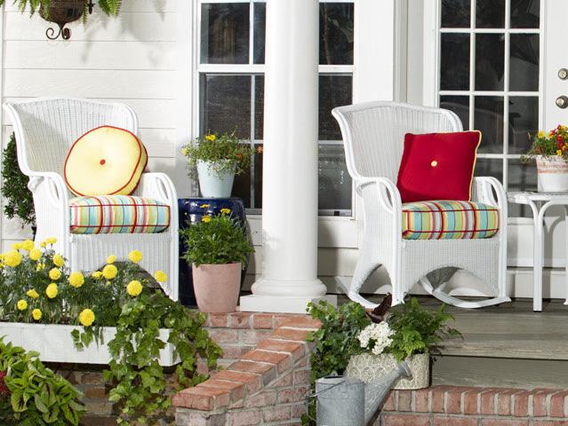 Heirloom Wicker Outdoor Lounge Set