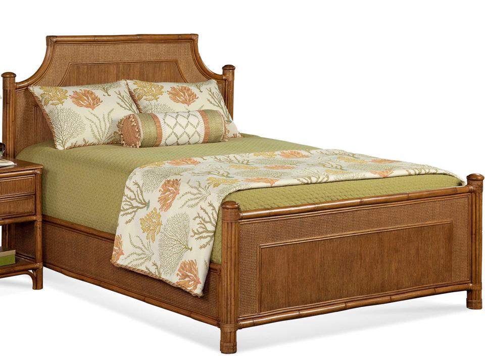 Summer Retreat Arched King Bed in Bisque Finish