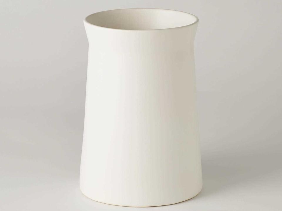Soft Curve Moon Large Vase in White Ceramic