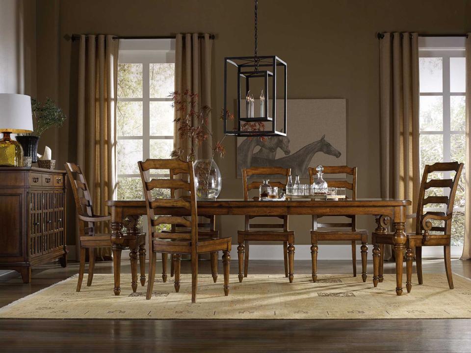 Tynecastle Alder Wood Dining Room Set