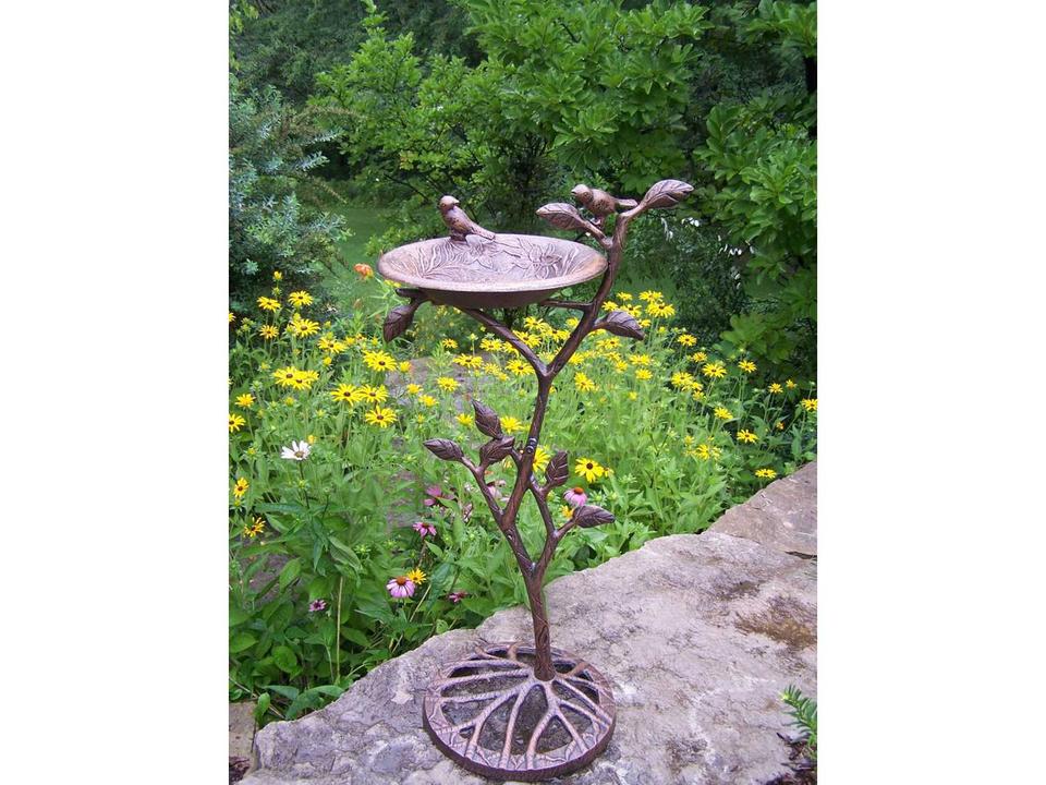 Meadow Cast Aluminum Bird Bath in Antique Bronze