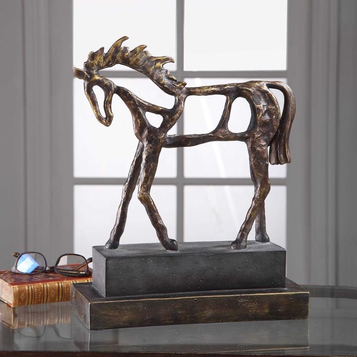 Titan Horse