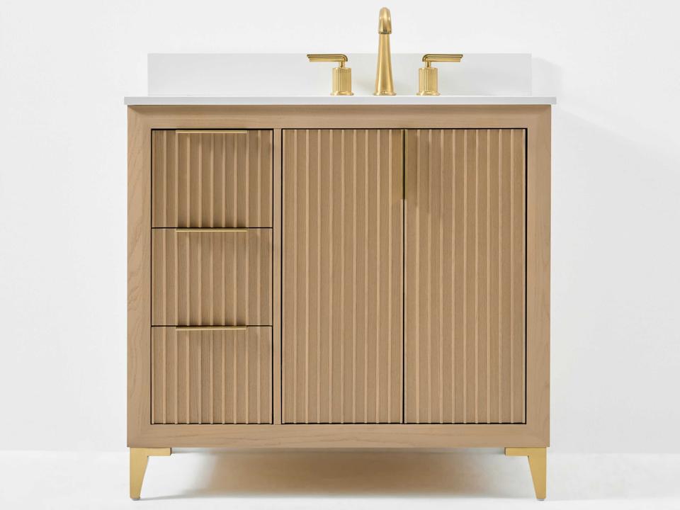 Turlington 36 Inch Solid Oak Bathroom Vanity White Quartz Top