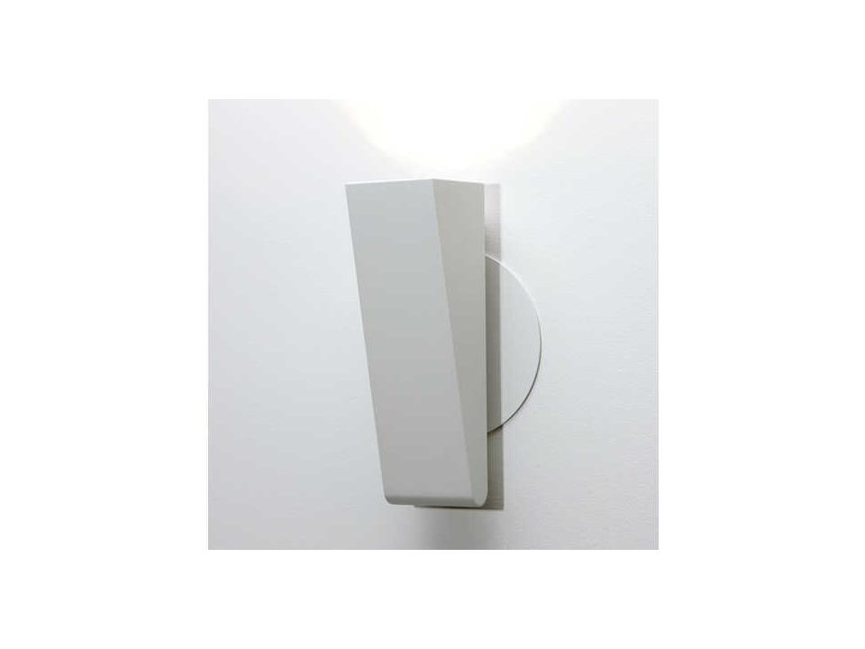 Cuneo Outdoor Lamp