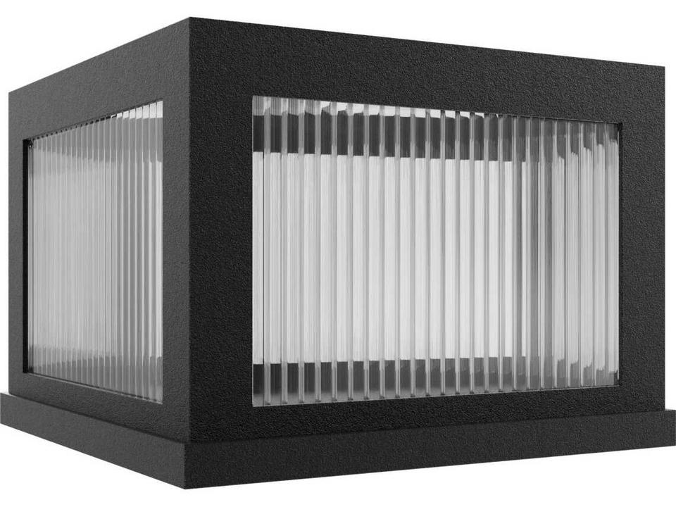 Outdoor Wall Light