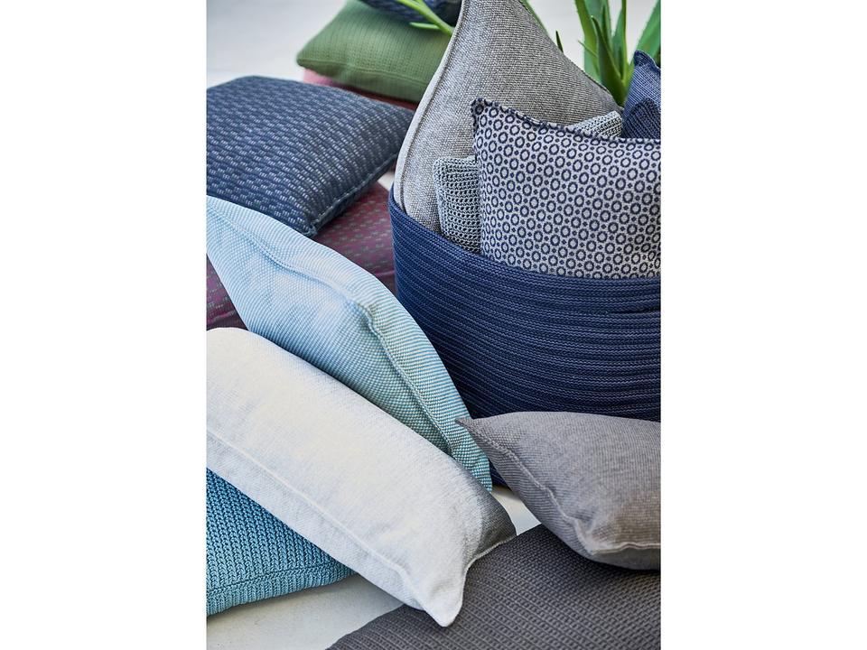 Throw Pillows
