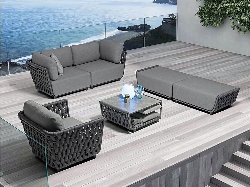 Hug Sectional Lounge Set