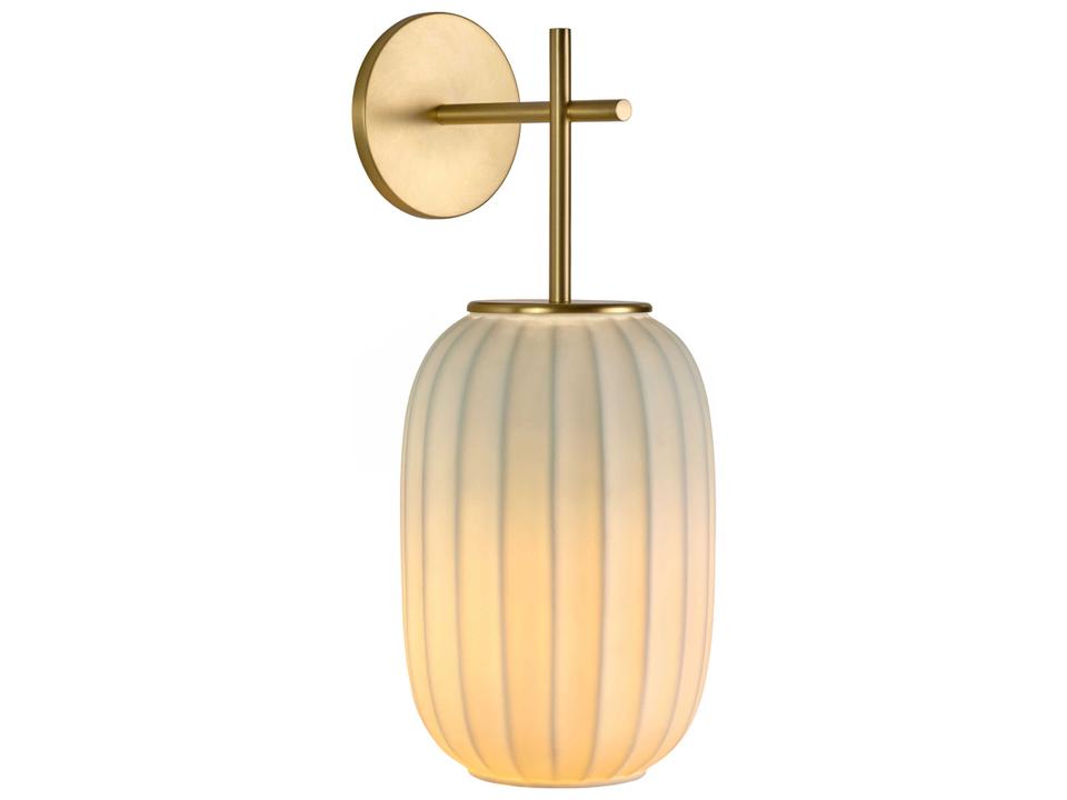 Mei 1-Light Wall Sconce in Gold With Porcelain Shade by Nahtrang Disseny
