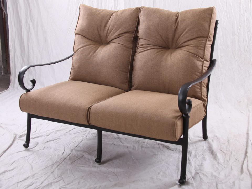 Santa Anita 2-Seat Cast Aluminum Loveseat in Antique Bronze