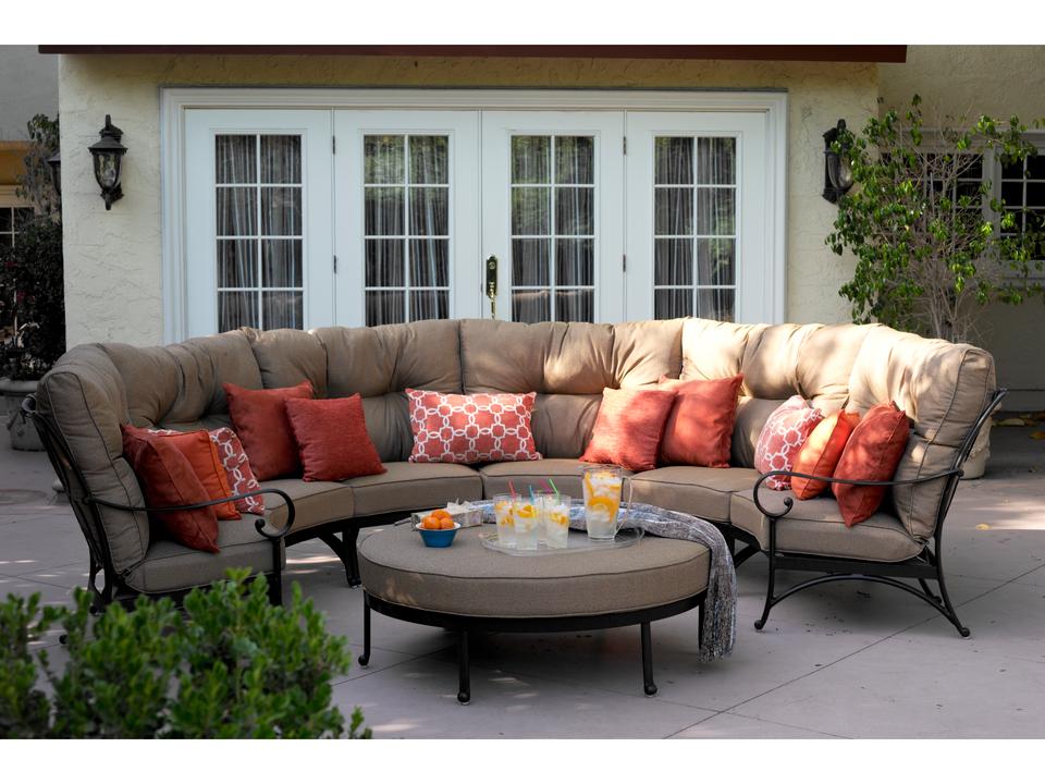 Santa Anita 6-Piece Crescent Cast Aluminum Sectional Sofa