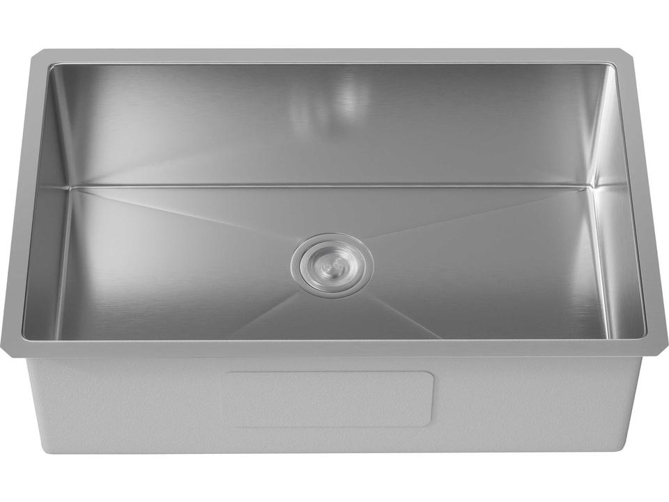 Chester 32-Inch Stainless Steel Undermount Single Bowl Kitchen Sink
