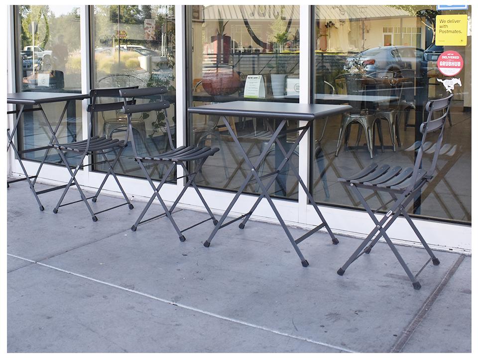 Arc En Ciel Steel Outdoor Patio Dining Set