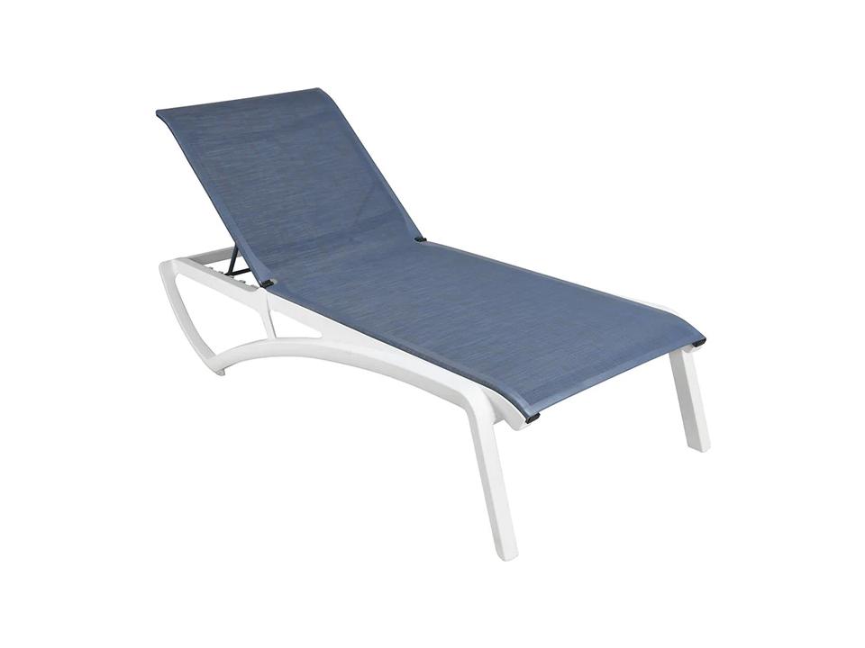 Sunset Aluminum Resin Glacier White Patio Chaise Lounge in Madras Blue