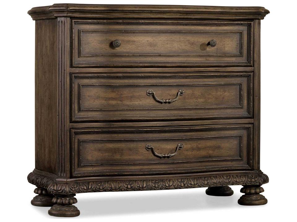 Rhapsody 3-Drawer Bachelors Chest in Rustic Walnut