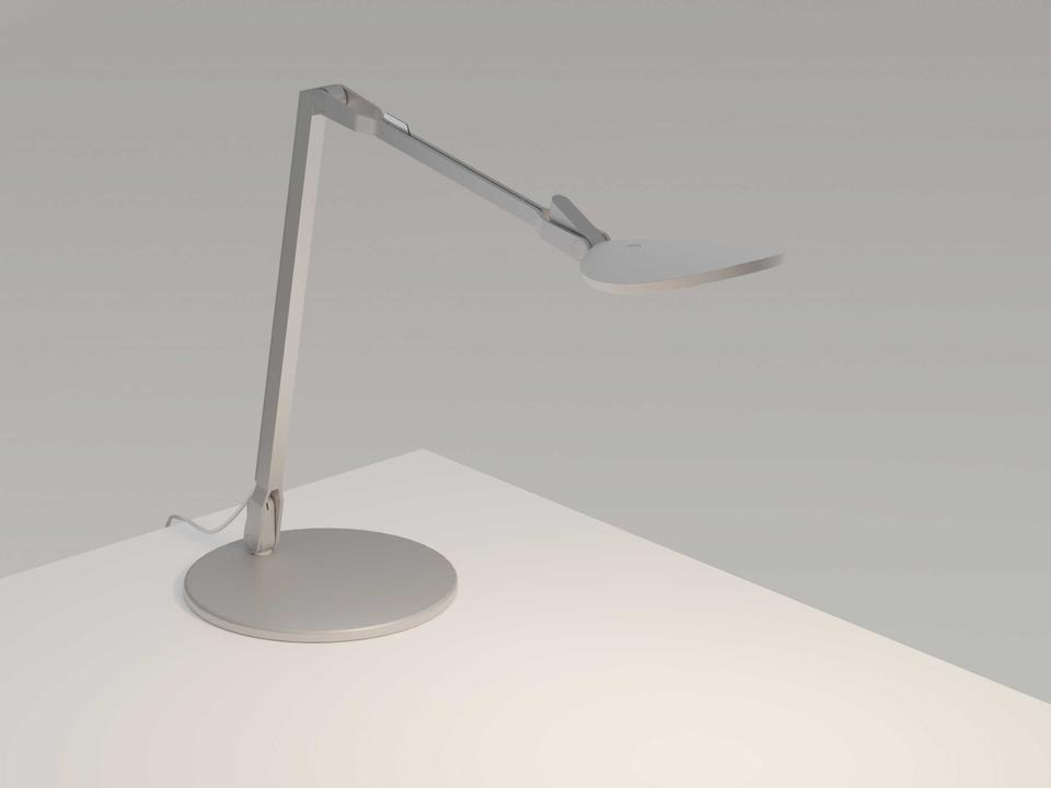 Splitty Reach Flexible LED Desk Lamp in Silver with USB Port