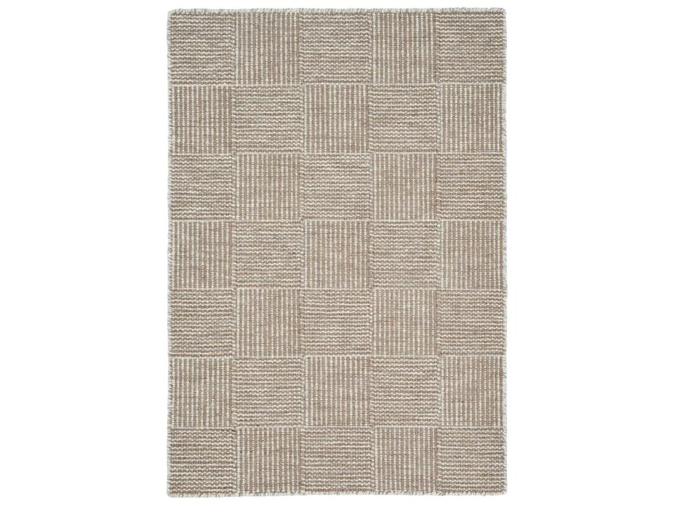 Chess Hand-Woven Geometric Area Rug in Light Grey