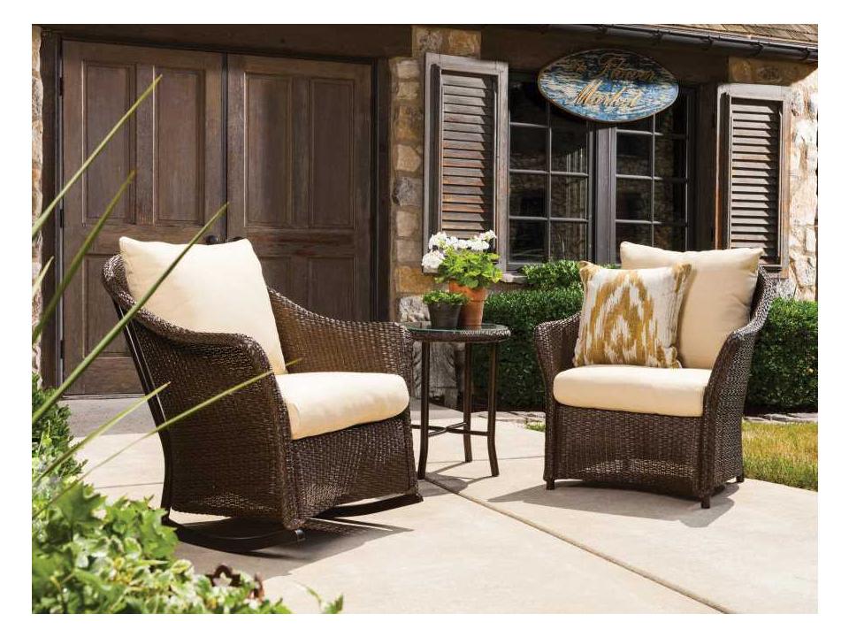 Weekend Retreat Wicker Patio Lounge Set