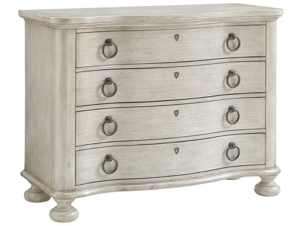 Oyster Bay Bridgeport 4-Drawer Bachelor's Chest in Distressed Oyster Finish