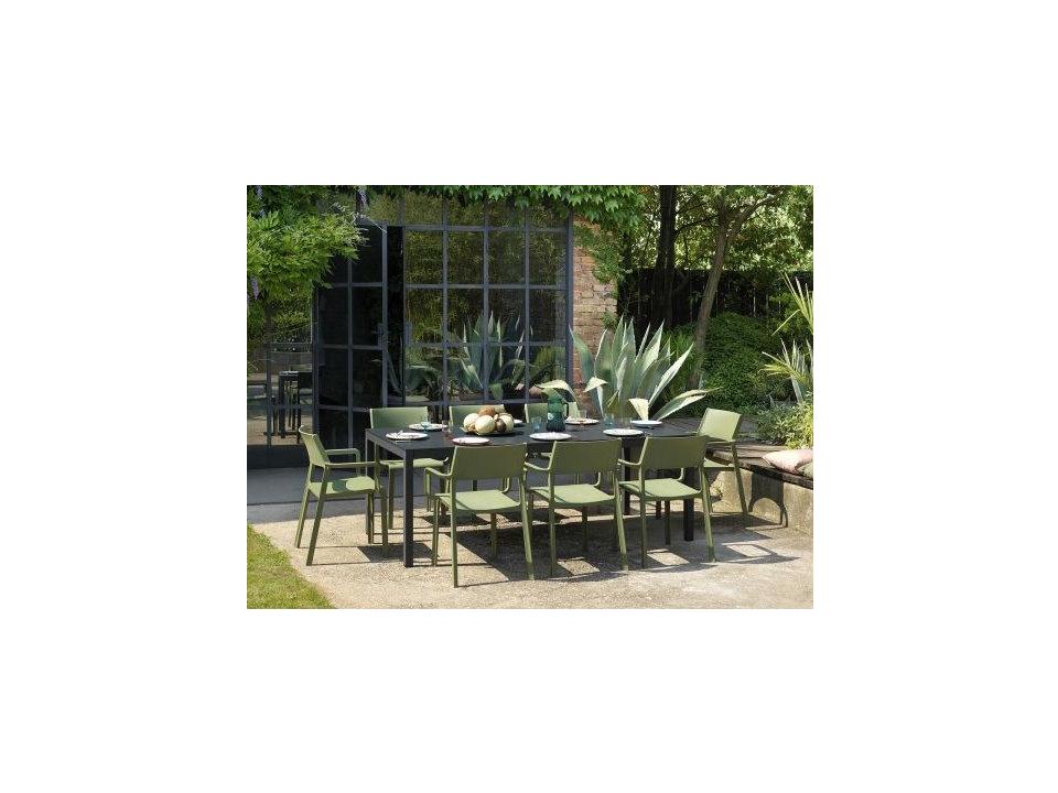 Trill Resin Casual Patio Dining Set