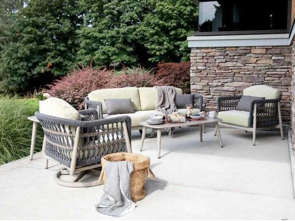 Coconut Grove Aluminum Cushion Lounge Set
